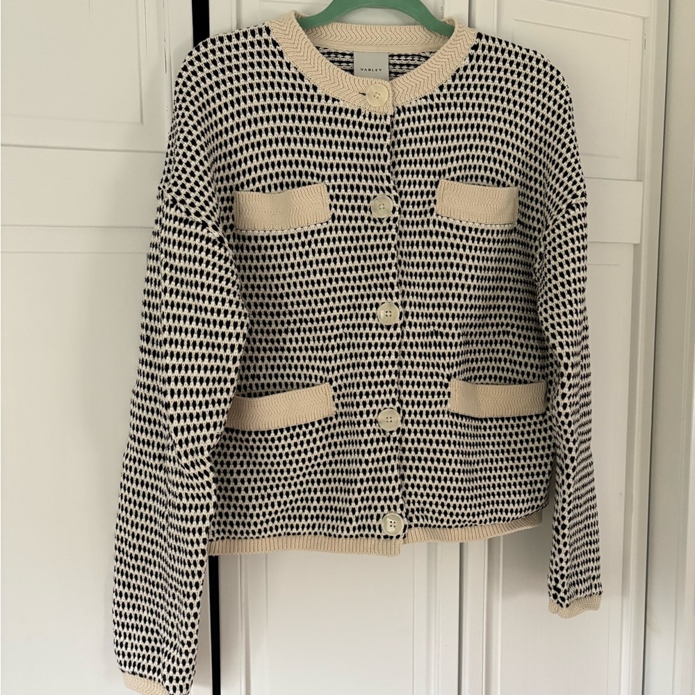 Varley Black and Cream Diamond Pattern Knit Sweater